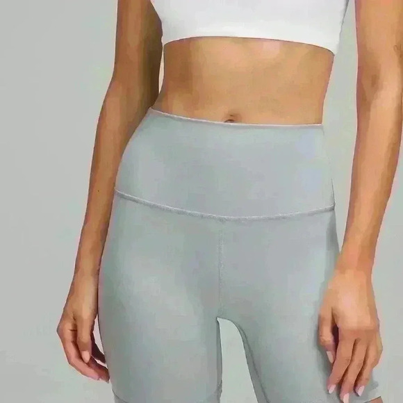 LULULEMON Align 4” Bike Shorts  poolside 4 gray HIGH RISE Nulu size 4 - Picture 5 of 6